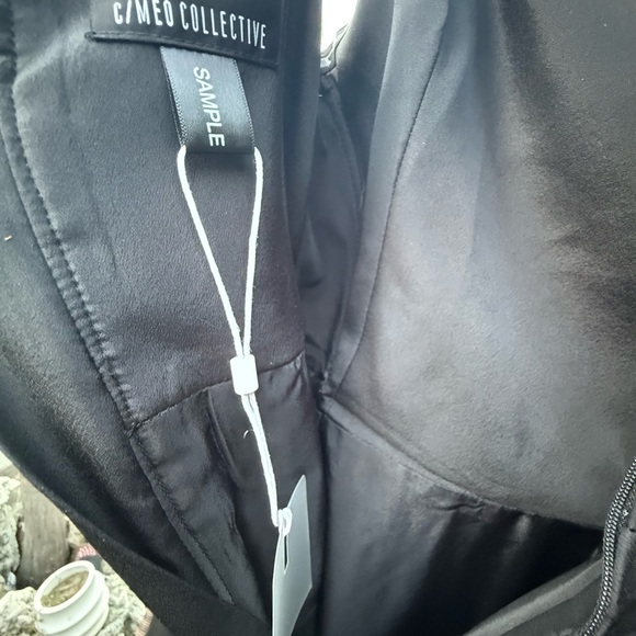 C/MEO Collective Black Strapless Dress W/POCKETS - Picture 6 of 6